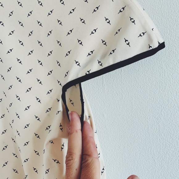 Tocca Summer Printed Summer Top - Picture 4 of 7